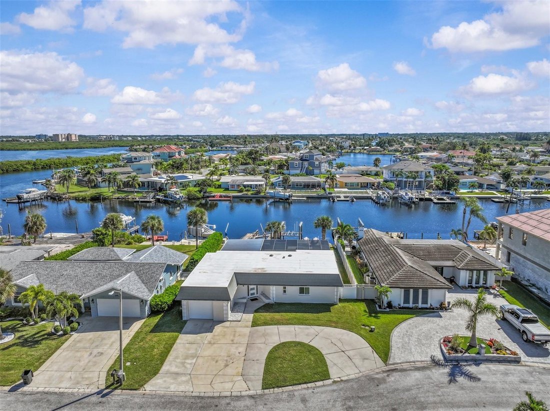 Maison à New Port Richey, Floride, États-Unis 1 - 17185394