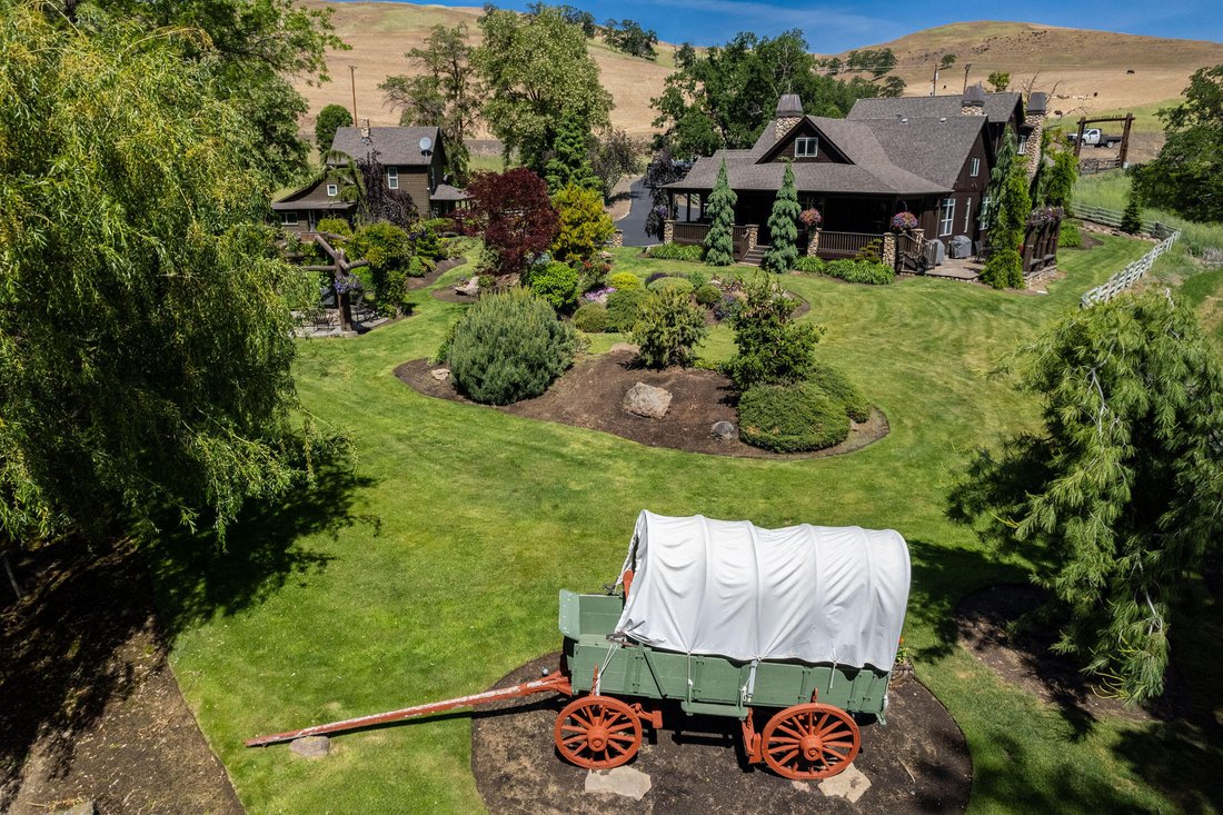 House in Dallesport, Oregon, United States 1 - 17864282