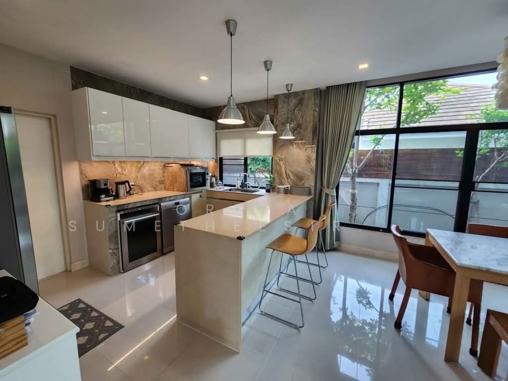 Casa en Bang Chak, Bangkok, Tailandia 1 - 17864856