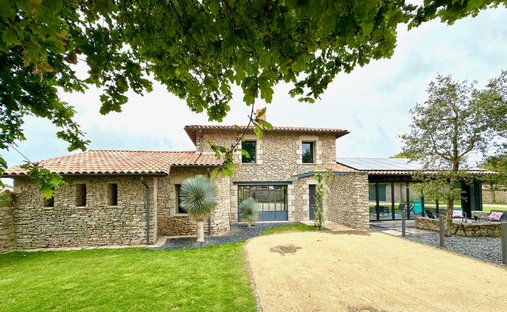 Estate in Montaigu, Montaigu-Vendee, France 1