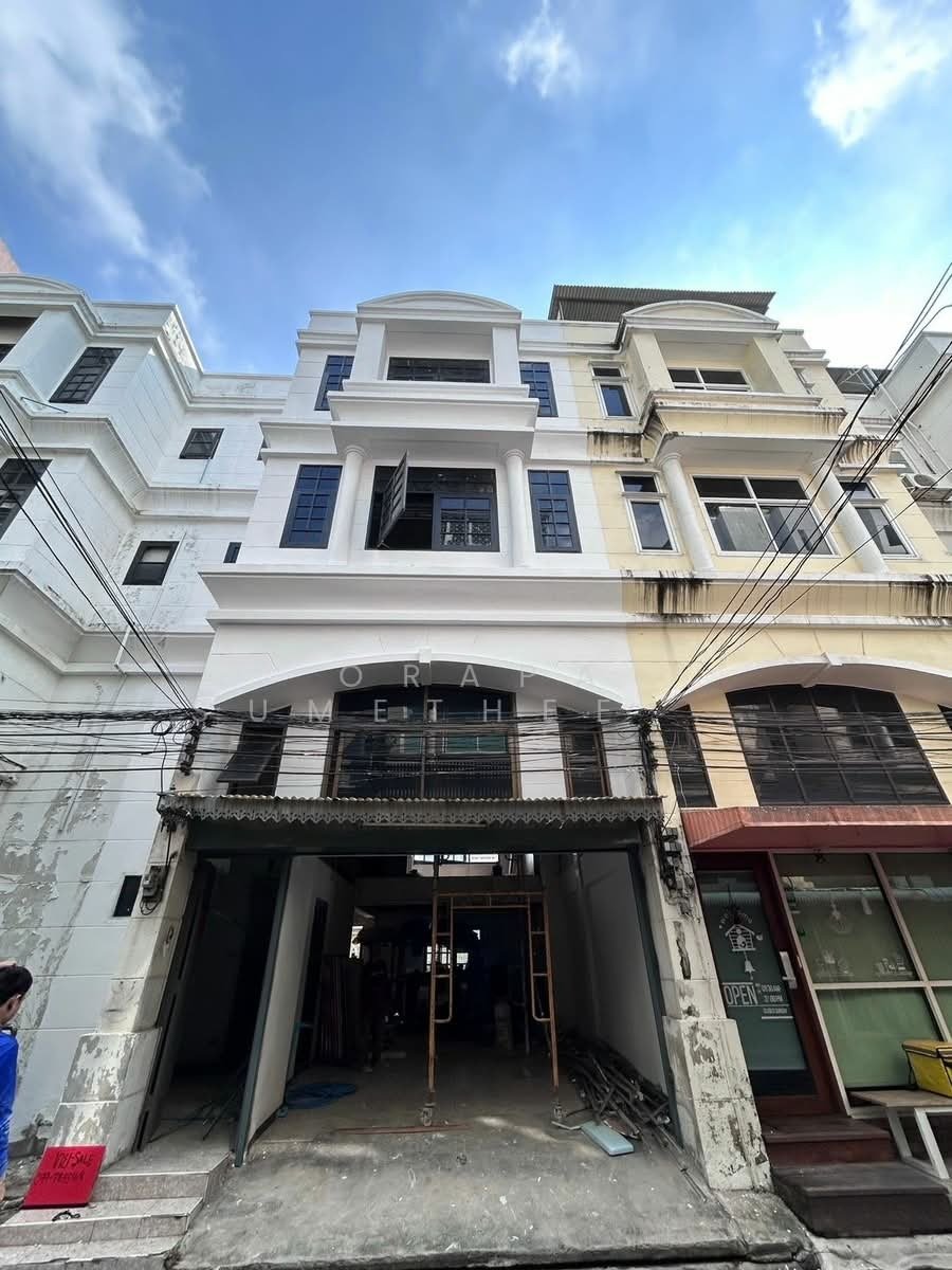 Townhouse in Bangkok, Krung Thep Maha Nakhon, Thailand 2 - 17866917