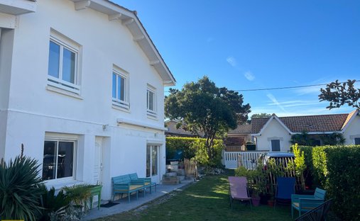 House in Lacanau, Nouvelle-Aquitaine, France 1