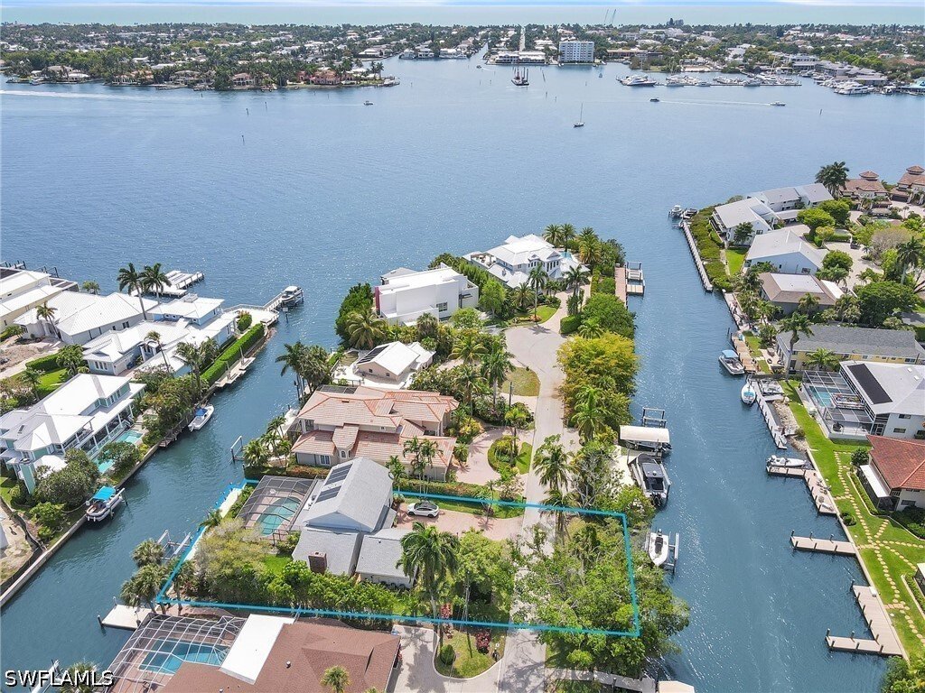 House in Naples, Florida, United States 1 - 17825213