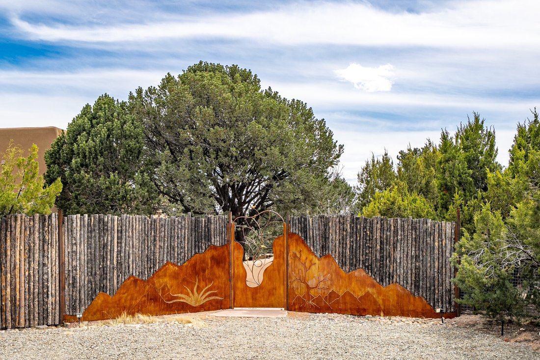 House in Santa Fe, New Mexico, United States 2 - 17863108