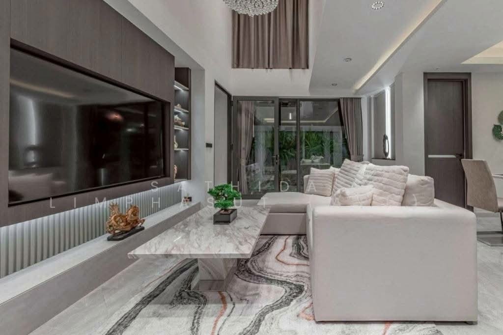 Villa in Pattaya City, Chon Buri, Thailand 2 - 17862303