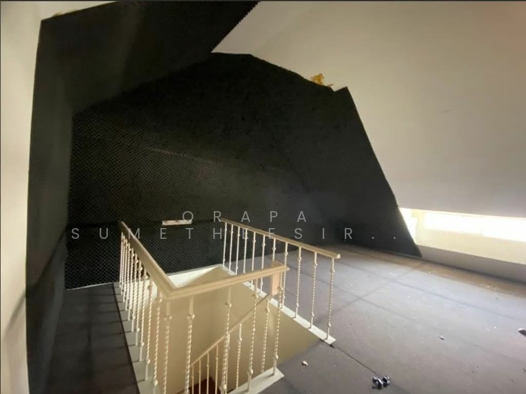 Townhouse in Bangkok, Krung Thep Maha Nakhon, Thailand 1 - 17867180