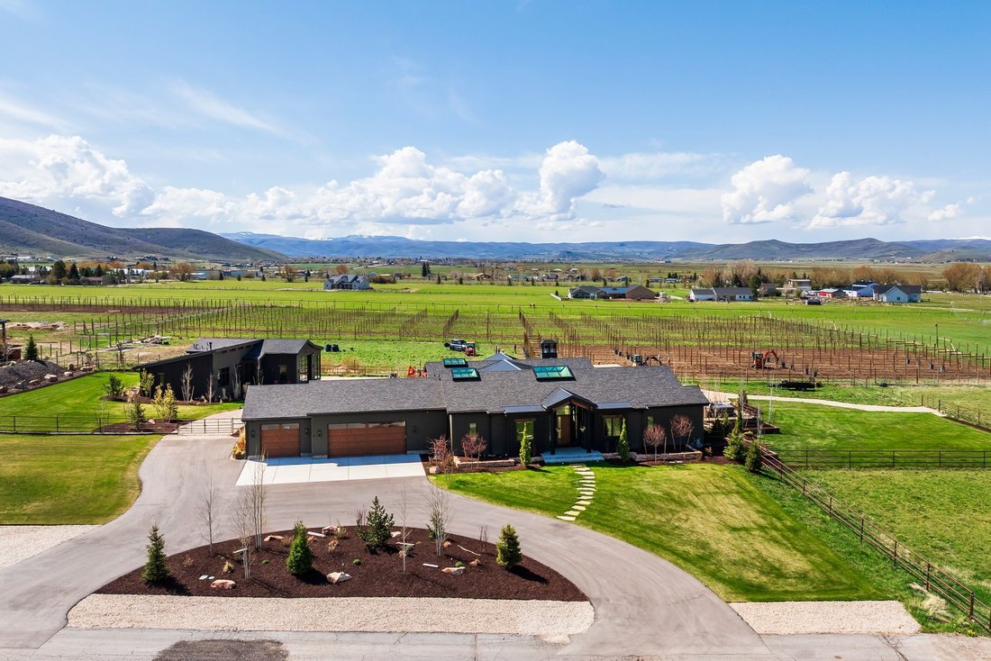 House in Kamas, Utah, United States 2 - 17862875