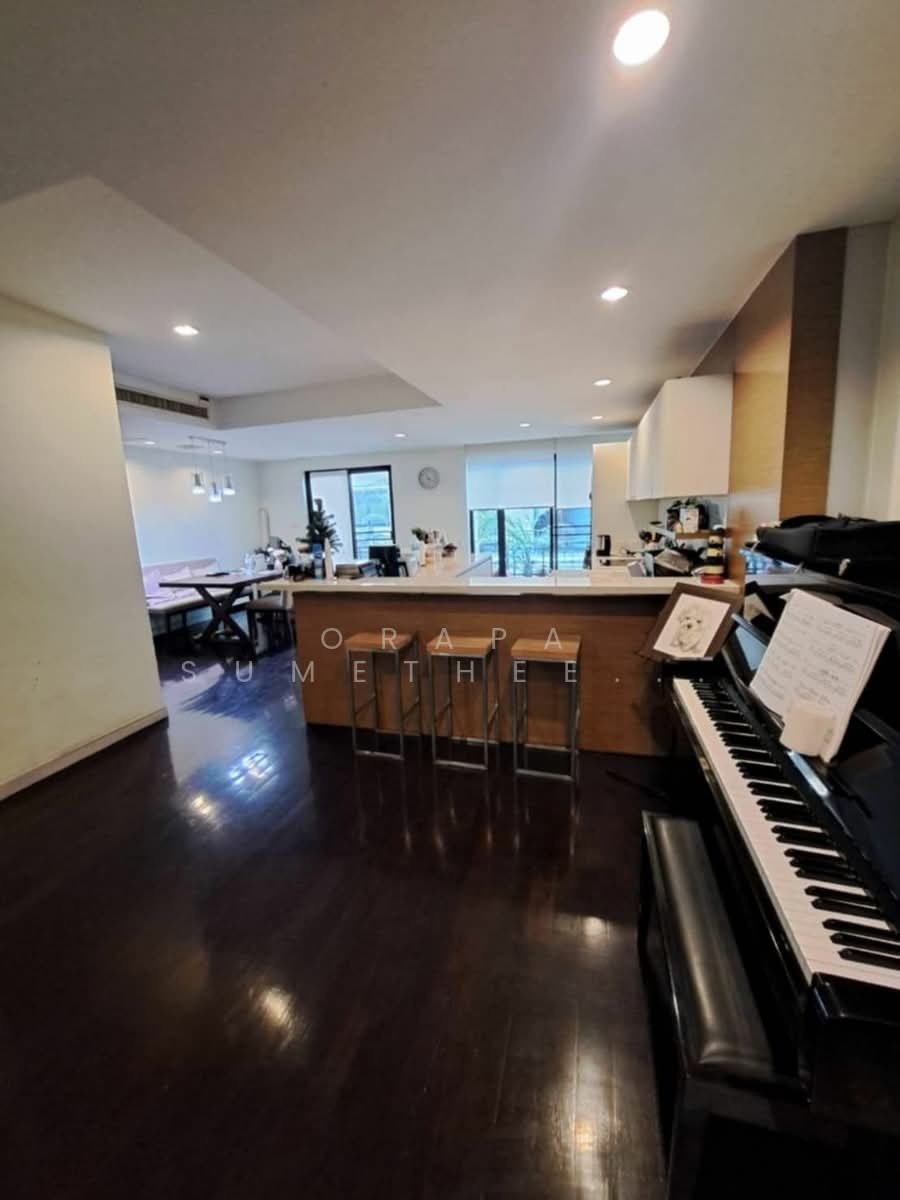 Townhouse in Bangkok, Krung Thep Maha Nakhon, Thailand 5 - 17867220