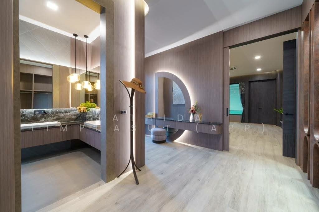 Villa in Pattaya City, Chon Buri, Thailand 5 - 17862710
