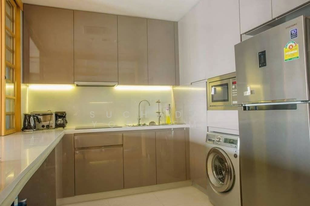 Condo in Phra Khanong Nuea, Bangkok, Thailand 2 - 17864105