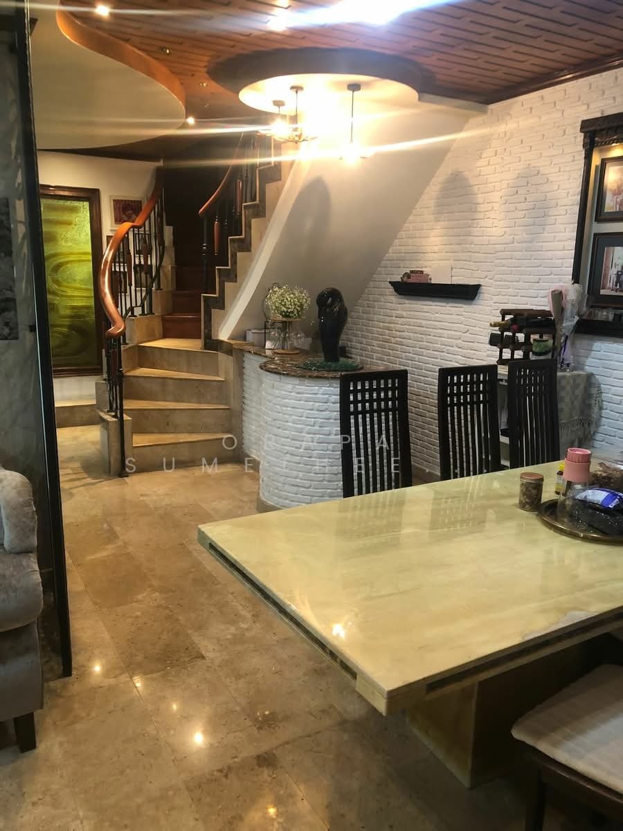 Townhouse in Bangkok, Krung Thep Maha Nakhon, Thailand 2 - 17865337