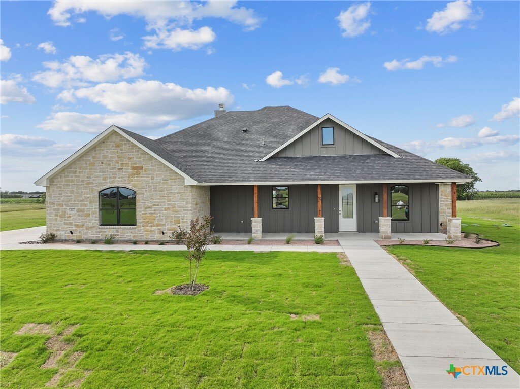 House in Chilton, Texas, United States 1 - 17662380