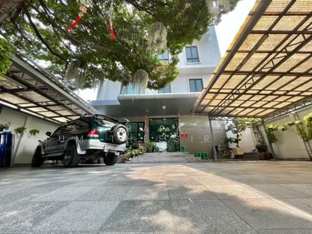 House in Bangkok, Krung Thep Maha Nakhon, Thailand 1 - 17863749