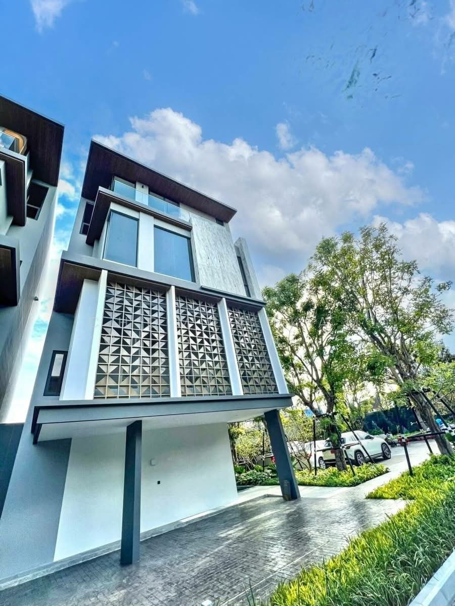 House in Bangkok, Krung Thep Maha Nakhon, Thailand 4 - 17864767
