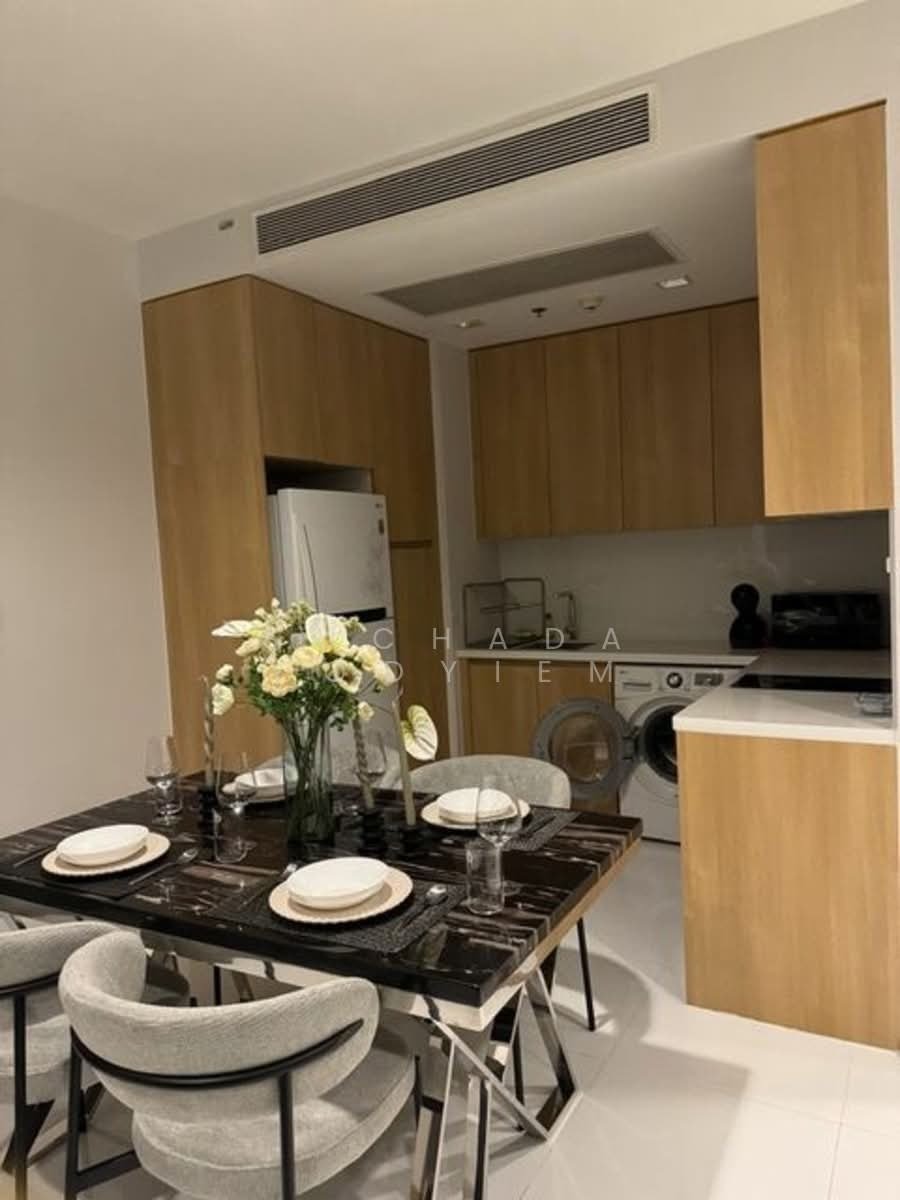 Condo in Phra Khanong Nuea, Bangkok, Thailand 2 - 17863972