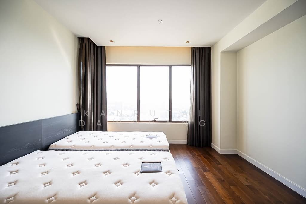 Condo in Saen Suk, Chon Buri, Thailand 4 - 17866774
