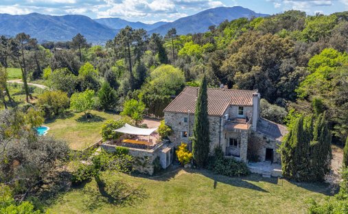 Country House in Aiguaviva, Catalonia, Spain 1