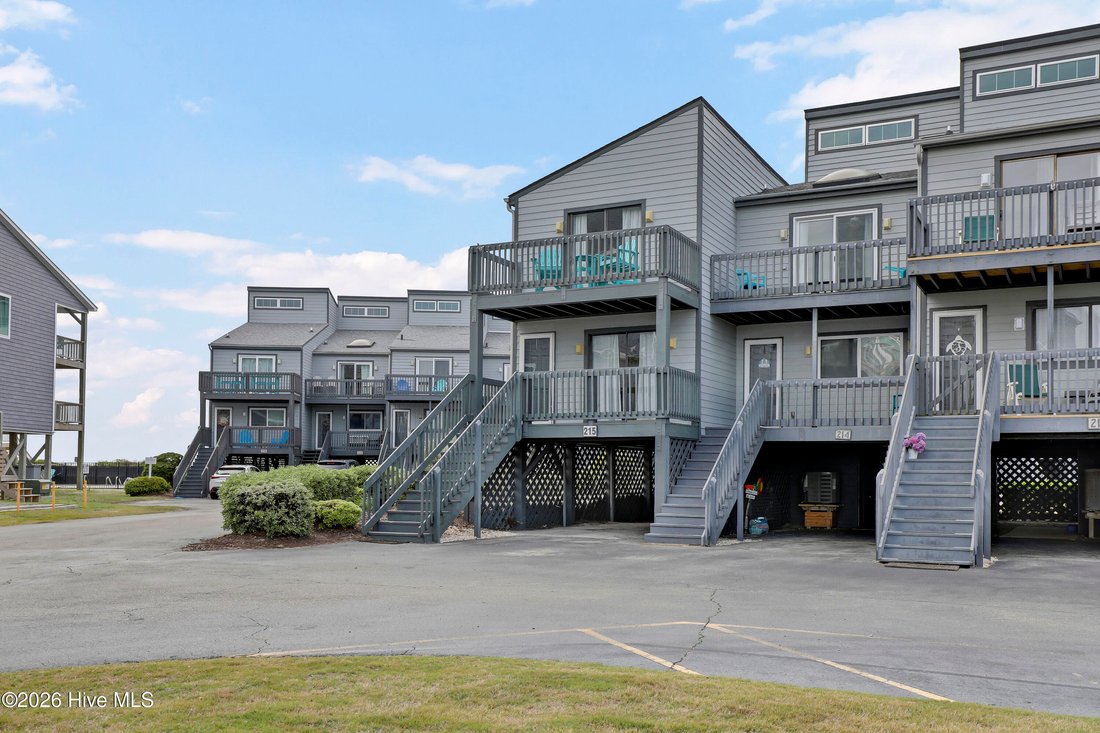 Townhouse in North Topsail Beach, North Carolina, United States 4 - 17860961