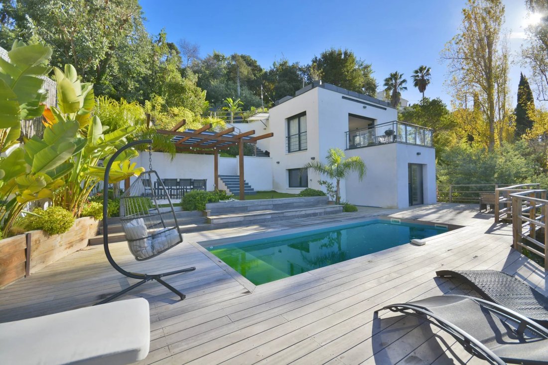 Villa in Cannes, Provence-Alpes-Côte d'Azur, France 4 - 17861685