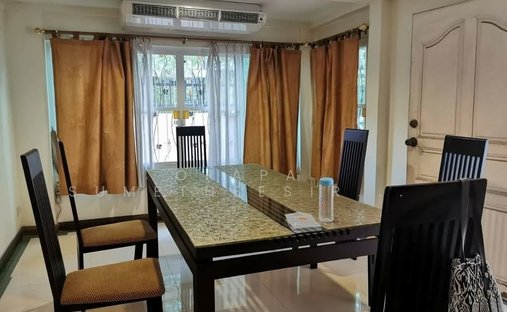 Townhouse in Bangkok, Krung Thep Maha Nakhon, Thailand 1