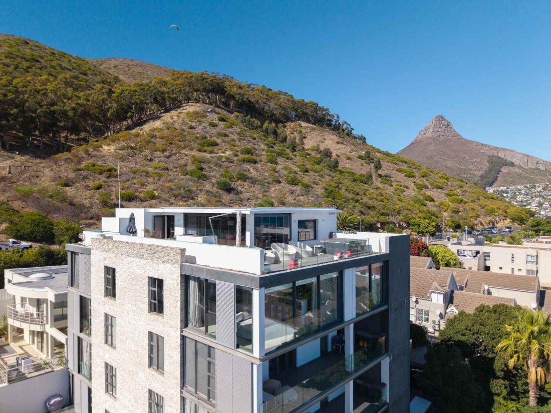 Apartment in Cape Town, Western Cape, South Africa 1 - 17519993