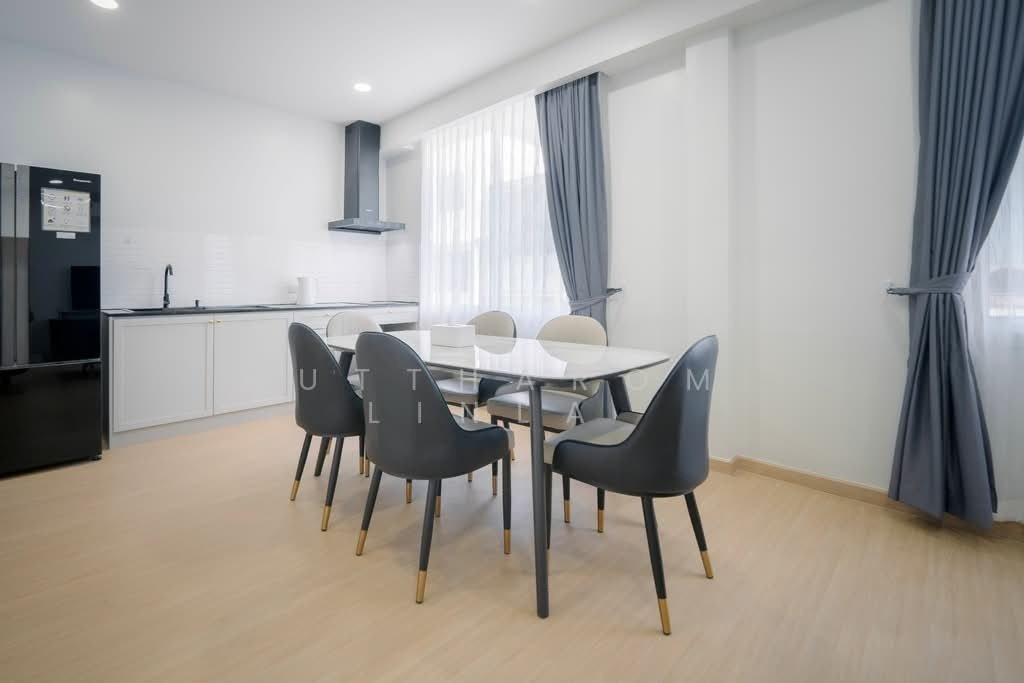 Townhouse in Bangkok, Krung Thep Maha Nakhon, Thailand 5 - 17863969