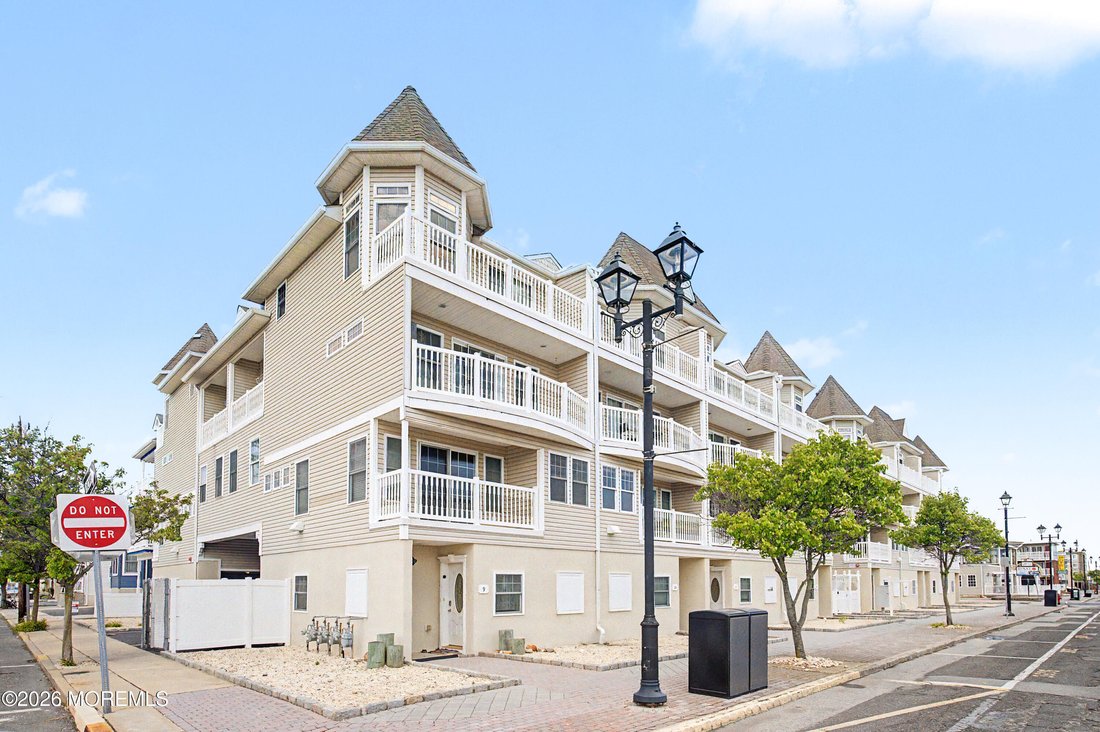 Condo in Seaside Heights, New Jersey, United States 1 - 17808568