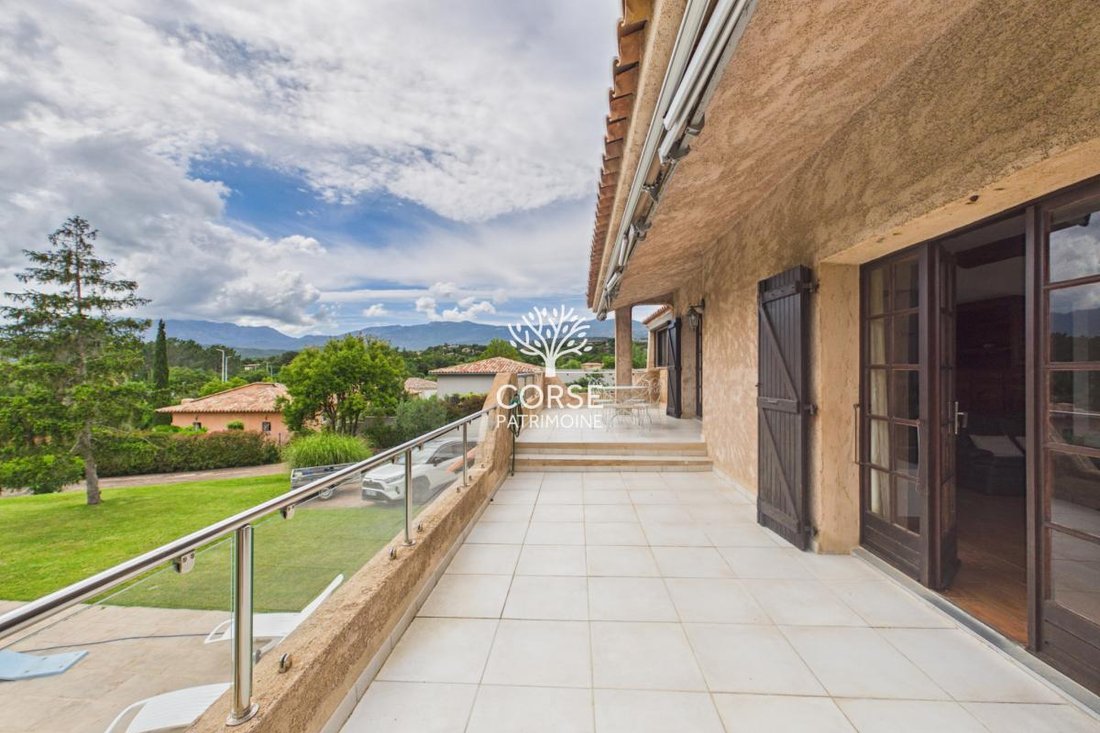 Villa in Porto-Vecchio, Corsica, France 1 - 17397928