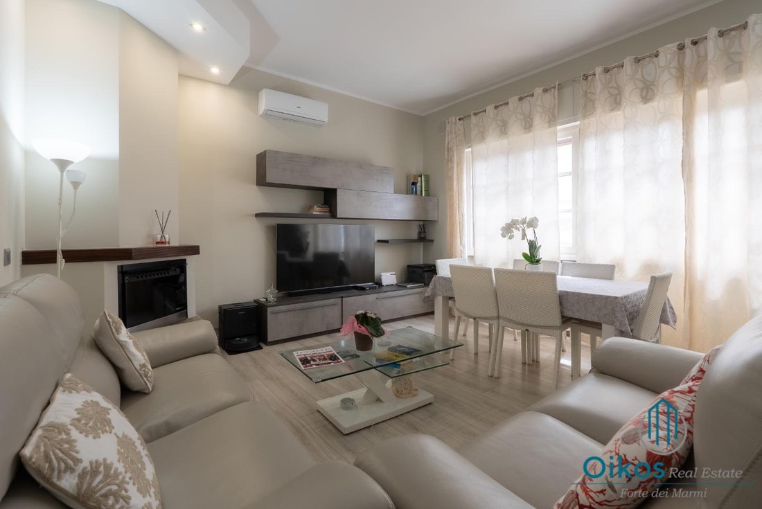 Villa in Center, Forte dei Marmi, Tuscany 3 - 17867018