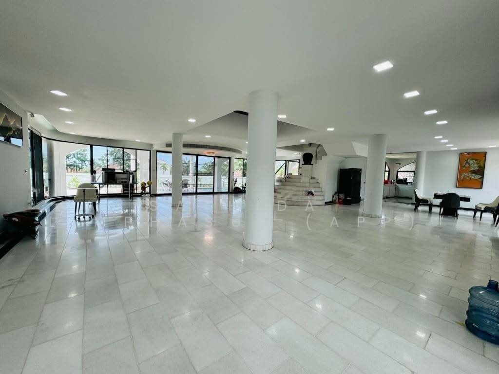 Villa in Huay Yai, Chon Buri, Thailand 2 - 17862158