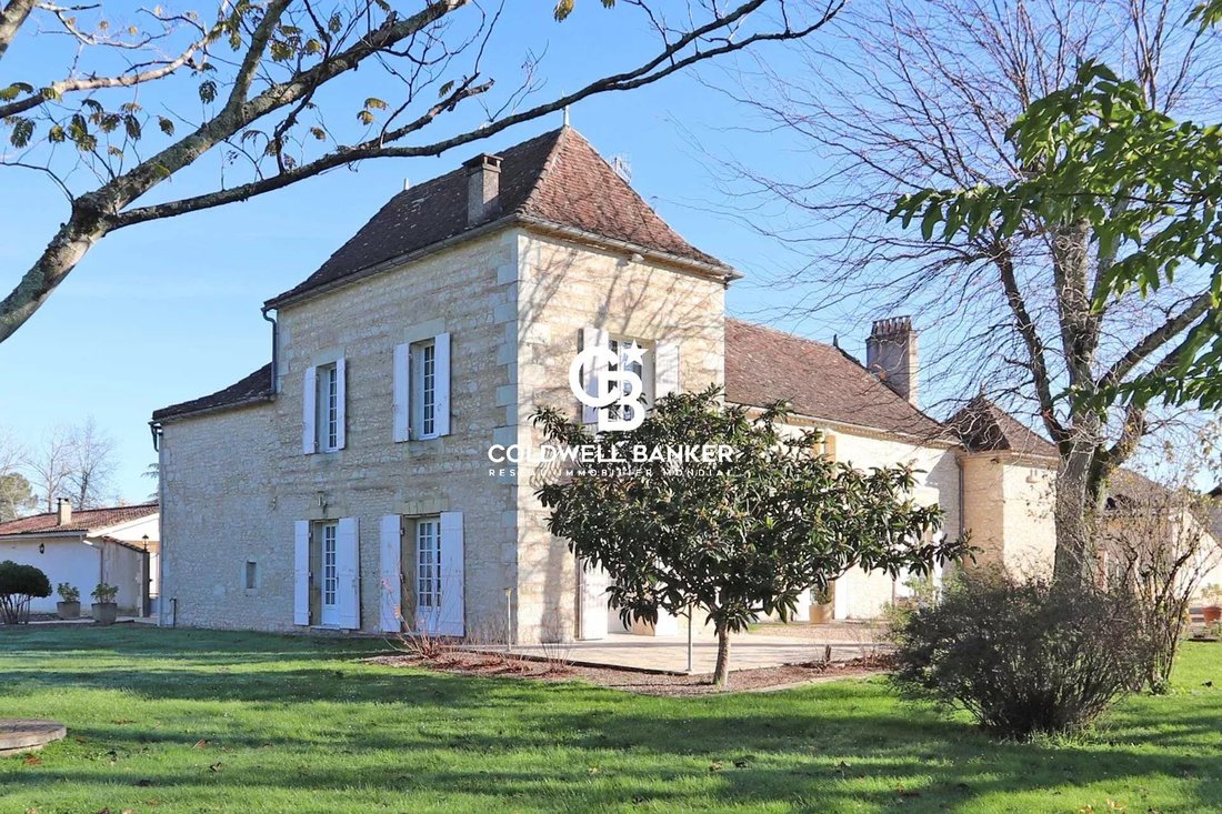 House in Gardonne, Nouvelle-Aquitaine, France 1 - 14992681