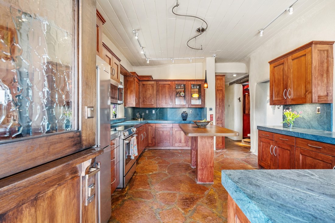 House in Santa Fe, New Mexico, United States 4 - 17863108