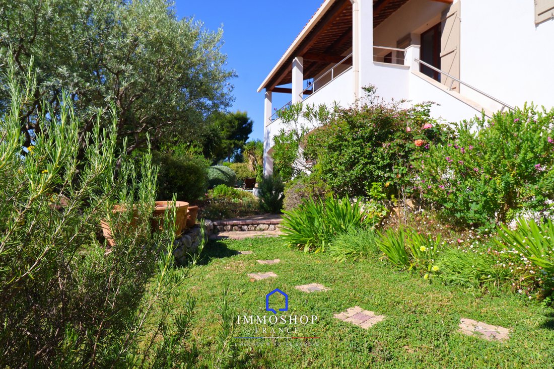Villa in Pin Vert, Aubagne, France 4 - 17867115