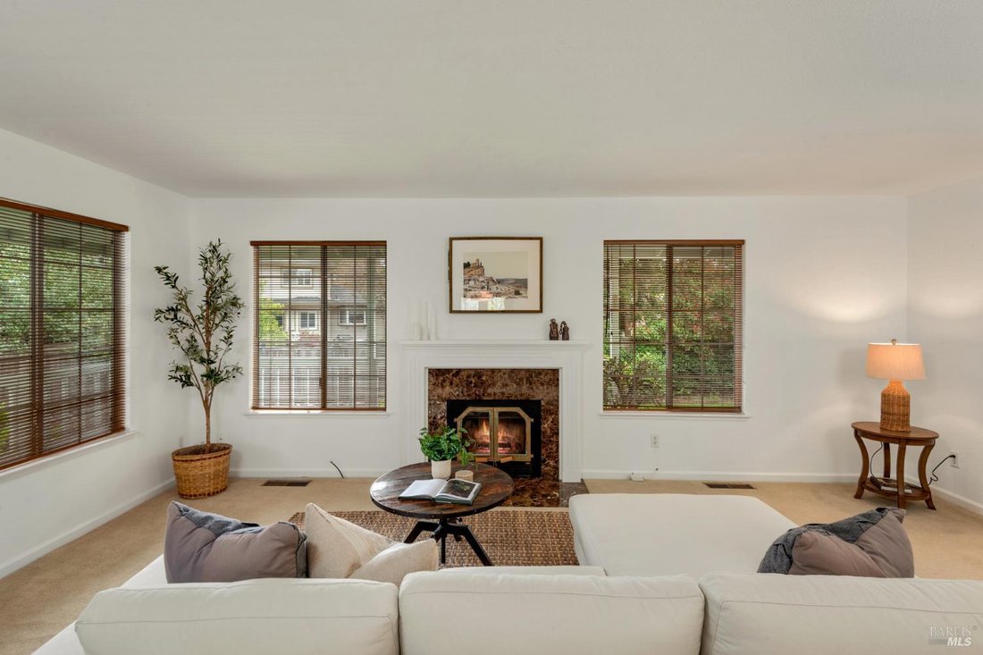 House in Healdsburg, California, United States 4 - 17868383
