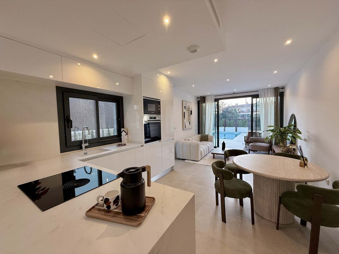 Villa in San Juan de Alicante, Valencian Community, Spain 3 - 16988019