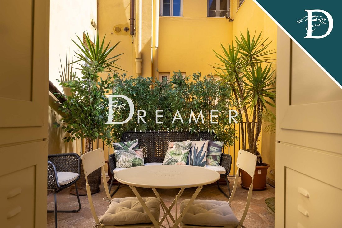 Apartment in Center, Florence, Tuscany 2 - 17870112