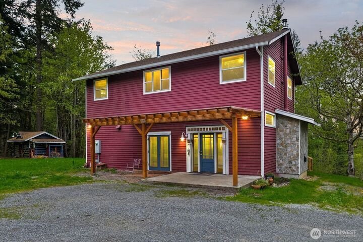 House in Ravensdale, Washington, United States 1 - 17868800