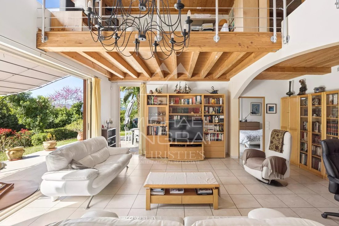 Villa in Mougins, Provence-Alpes-Côte d'Azur, France 1 - 17862865