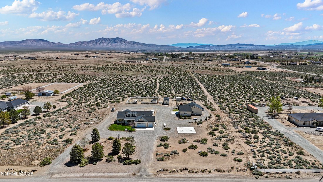 House in Smith Valley, Nevada, United States 5 - 17864890