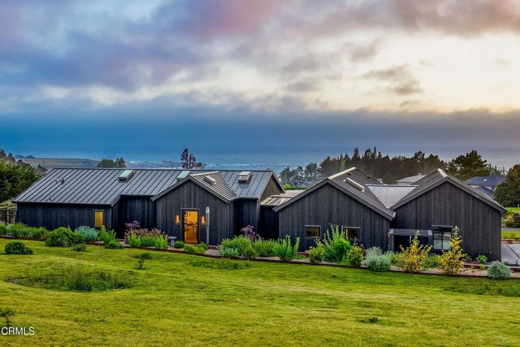 House in Mendocino, California, United States 1 - 17869426