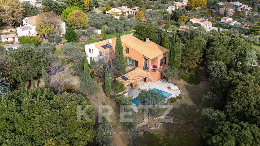 House in Villeneuve, Provence-Alpes-Côte d'Azur, France 2 - 17867352