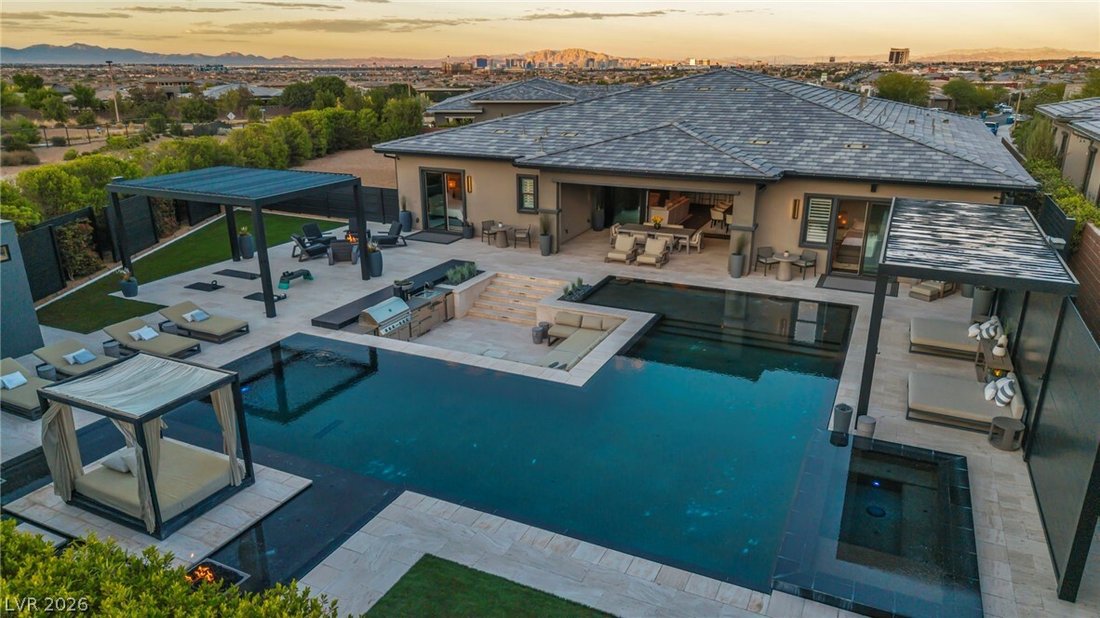 House in Las Vegas, Nevada, United States 1 - 17849448