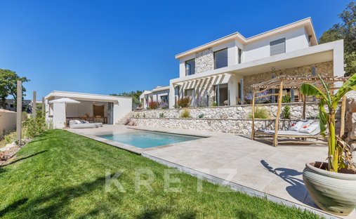 Maison à Gréoux-les-Bains, Provence-Alpes-Côte d'Azur, France 1