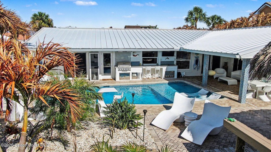 House in Cocoa Beach, Florida, United States 4 - 17863196