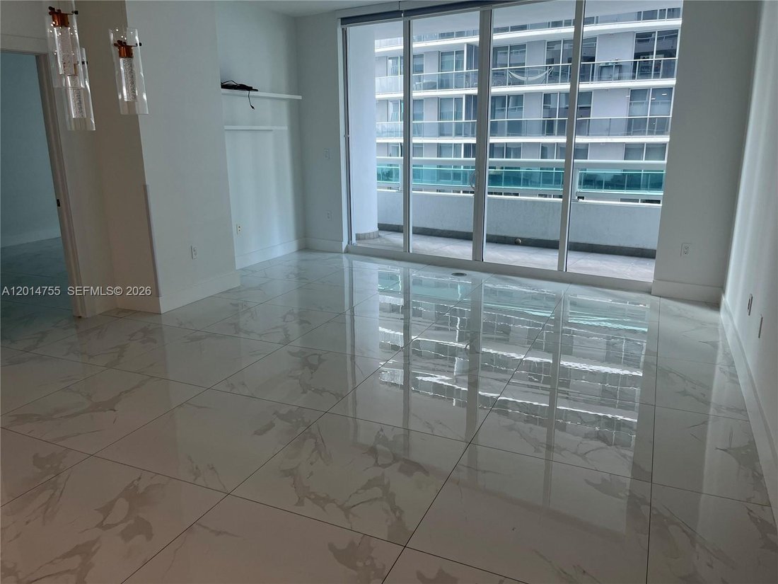 Condo in Miami, Florida, United States 4 - 17861122