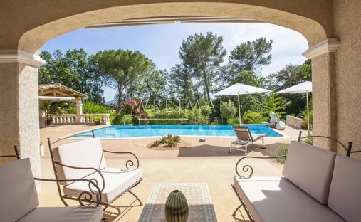 Villa in La Motte, Provence-Alpes-Côte d'Azur, France 1