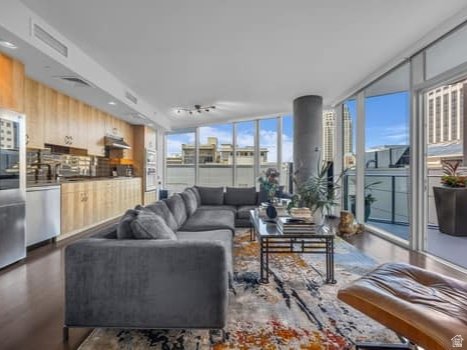 Condo in Salt Lake City, Utah, United States 1 - 17865276