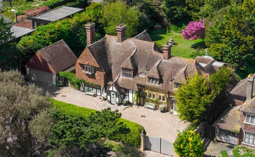 House in Broadstairs, Broadstairs and St Peter's, England 1