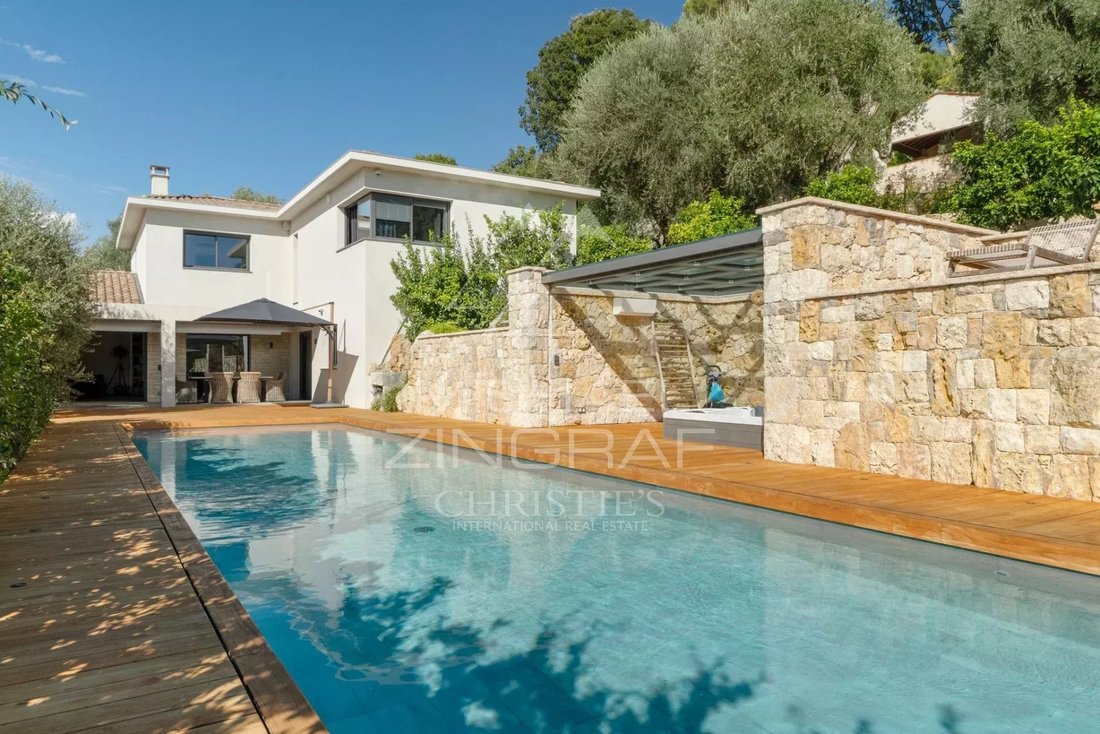 Villa in Mougins, Provence-Alpes-Côte d'Azur, France 1 - 16276687