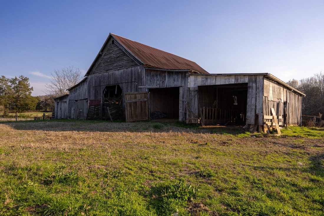 House in Madisonville, Tennessee, United States 4 - 17866067